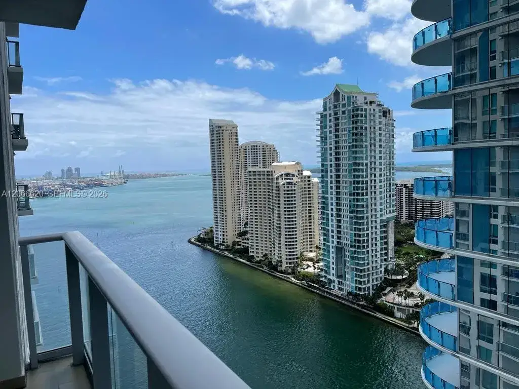 2 bedroom 2 bath Residential for sale at 300 S Biscayne Blvd # 2804, Miami FL 33131