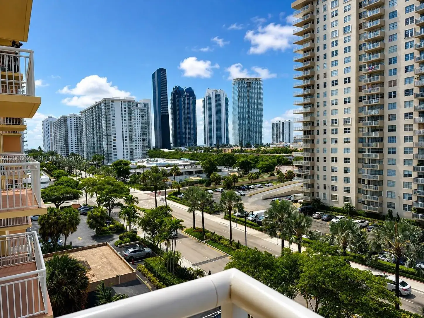 1 bedroom 1 bath Residential for sale at 251 174th St # 706, Sunny Isles Beach FL 33160
