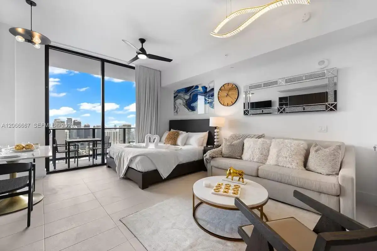 1 bath Residential for sale at 601 NE 1 Ave # 4912, Miami FL 33132