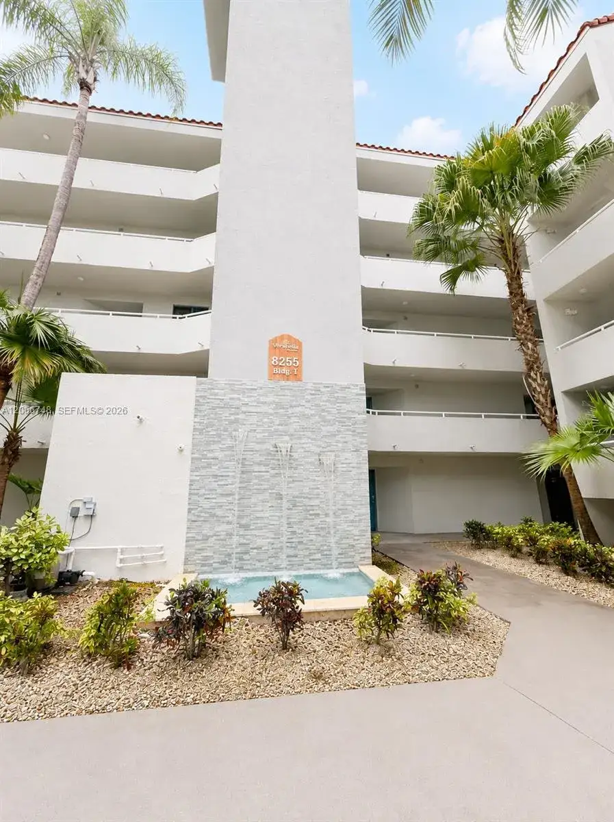 2 bedroom 2 bath Residential for sale at 8255 SW 152nd Ave # 417, Miami FL 33193