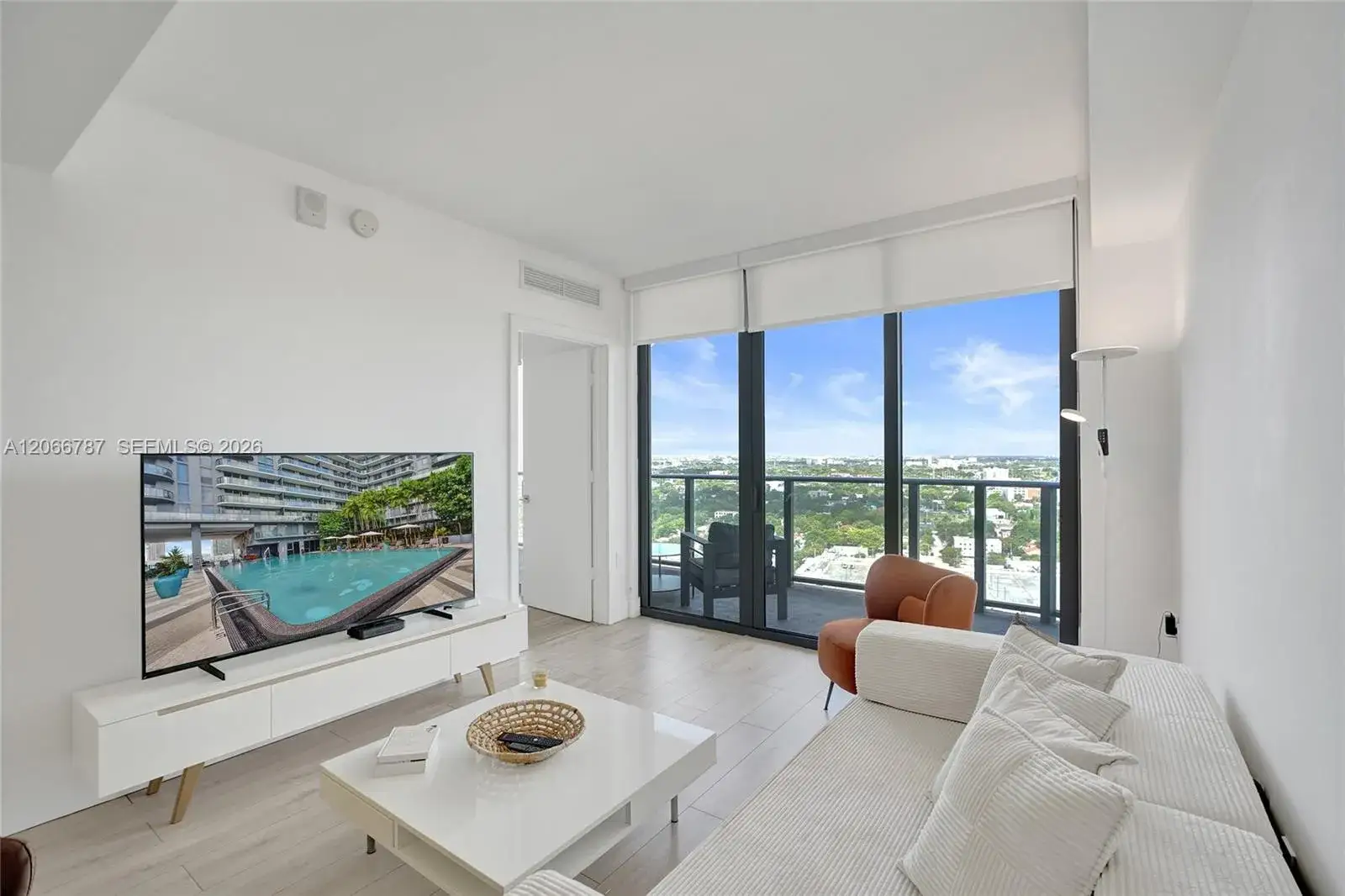 121 NE 34th St # 2310, Miami FL 33137