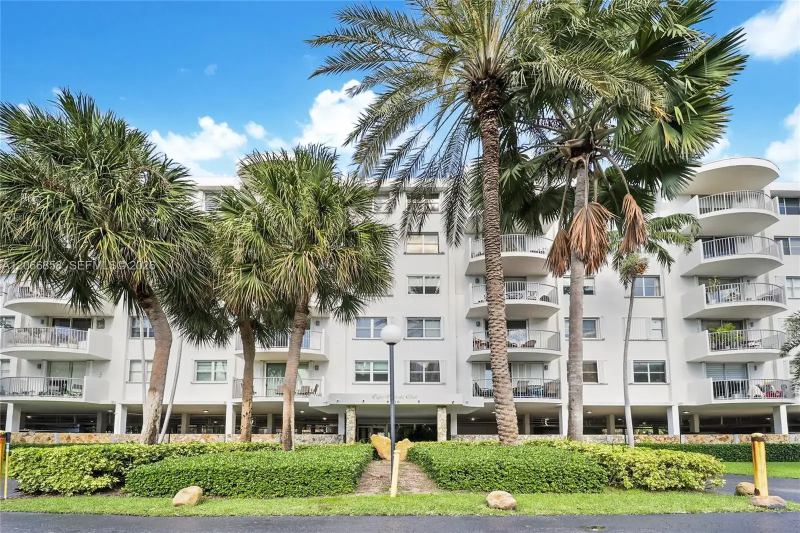2 bedroom 2 bath Residential for sale at 210 Sea View Dr # 409, Key Biscayne FL 33149