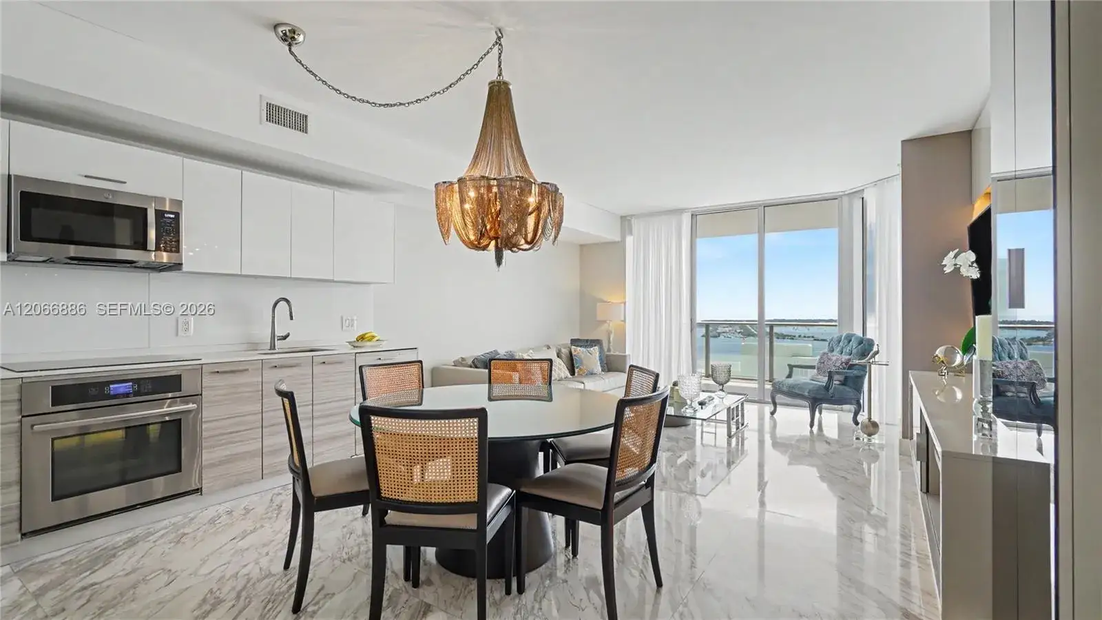 3 bedroom 2 bath Residential Lease for rent at 1300 Brickell Bay Dr # 3102, Miami FL 33131