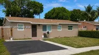 3 bedroom 1 bath Residential Lease for rent at 5271 NE 8th Ter, Deerfield Beach FL 33064
