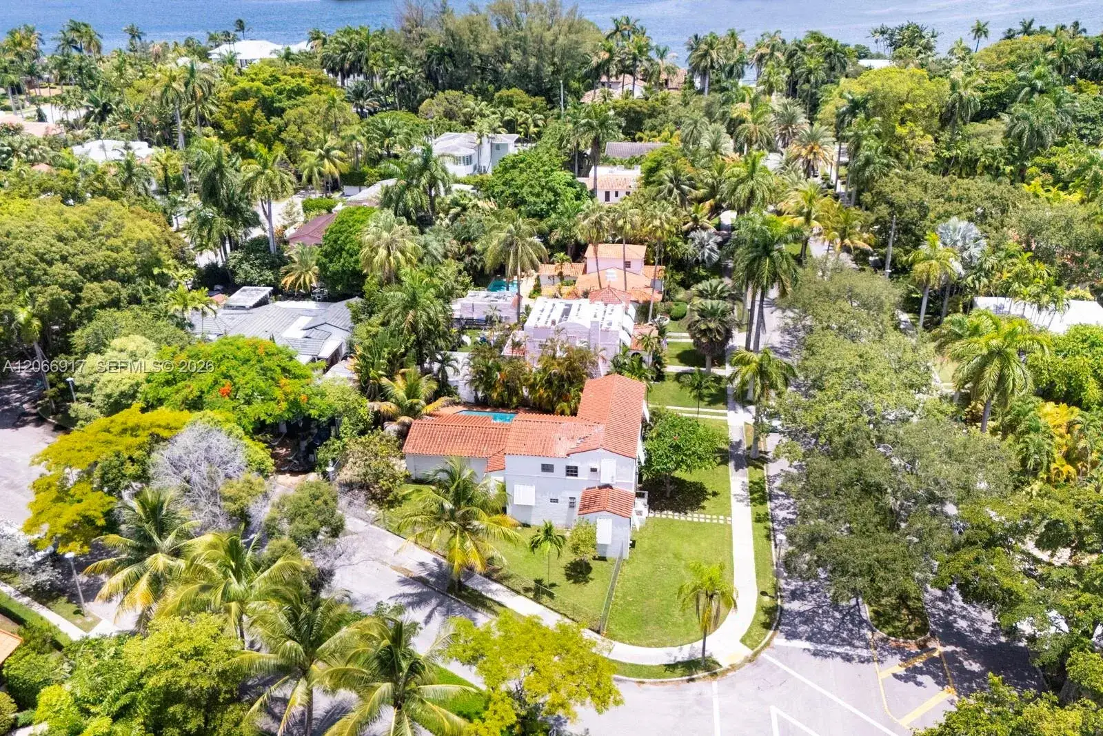 621 NE 57th St, Miami FL 33137