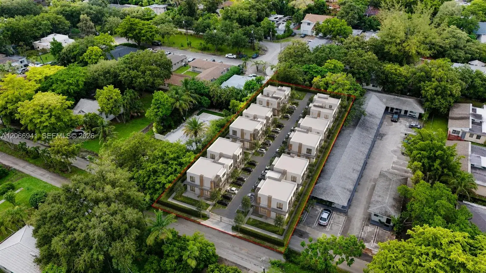 753 NE 121st St, North Miami FL 33161