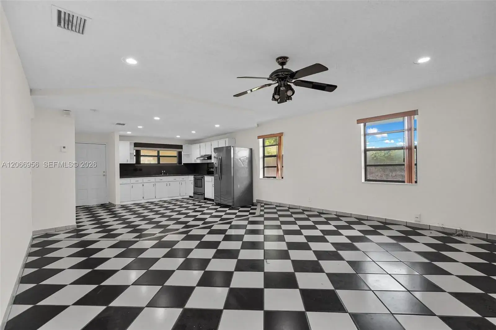 3 bedroom 2 bath Residential Lease for rent at 81 NW 41st St # 2, Miami FL 33127
