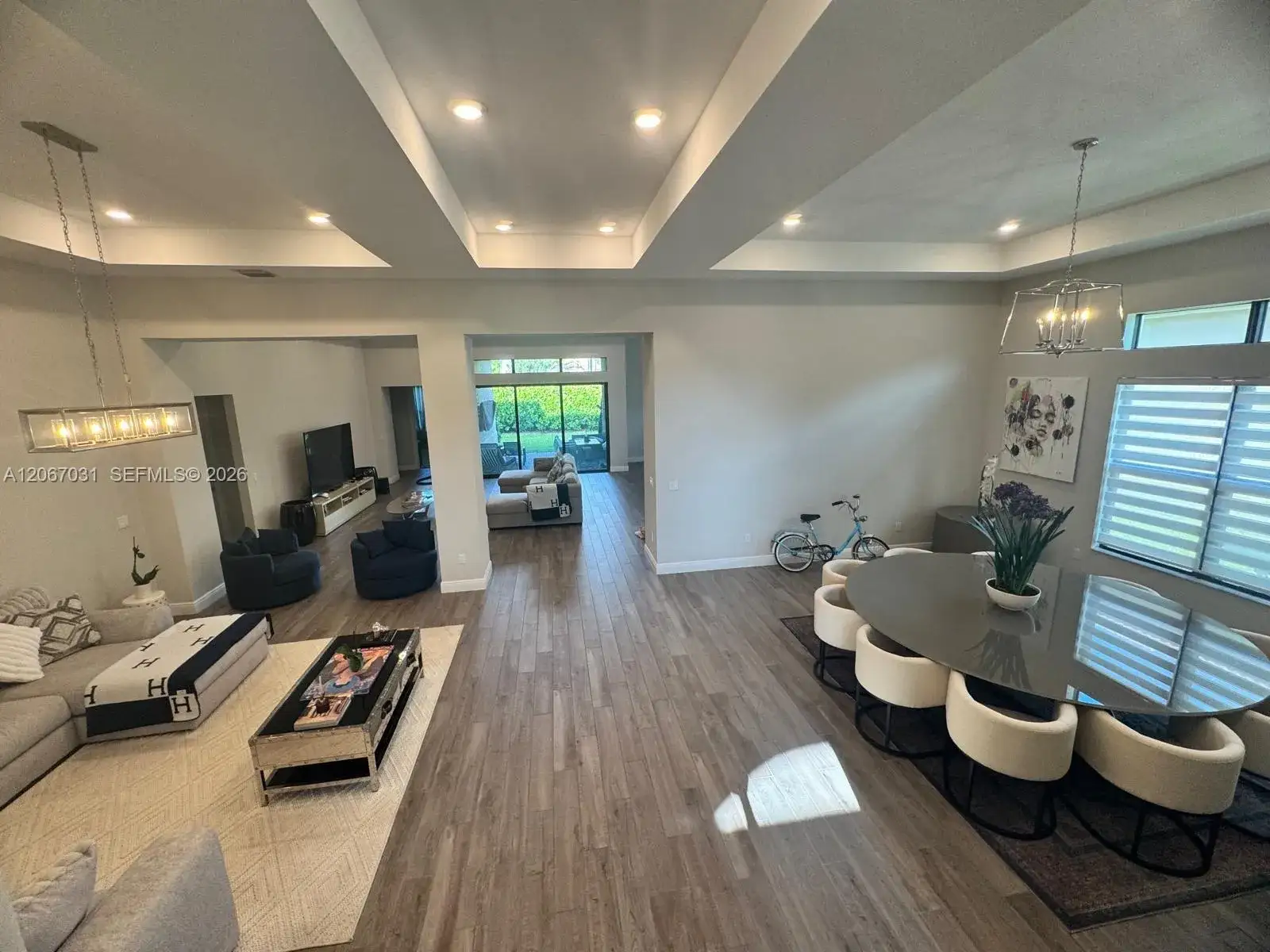 3 bedroom 2 bath Residential for sale at 9296 Porto Way, Parkland FL 33076