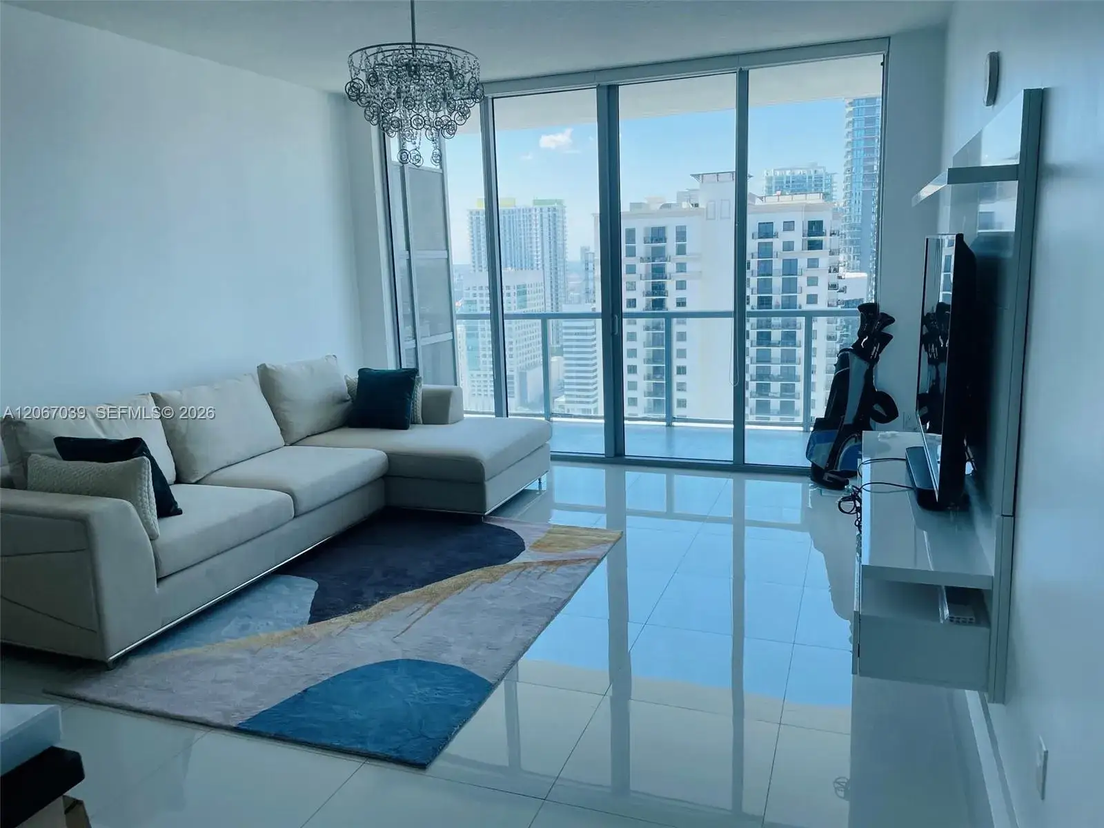 1111 SW 1st Ave, Miami FL 33130