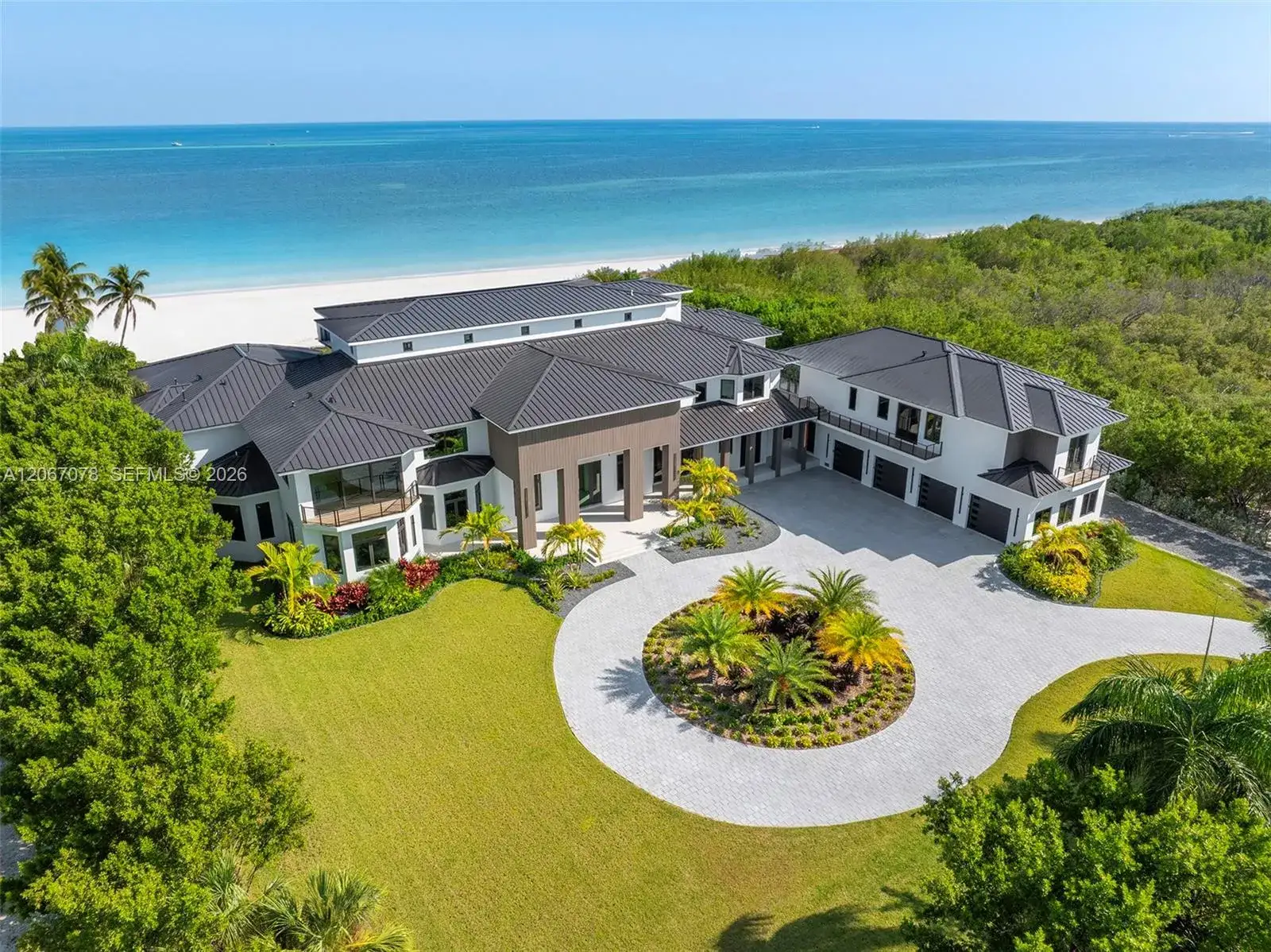 9 bedroom 9 bath Residential for sale at 2405 Coco Plum Dr, Marathon FL 33050