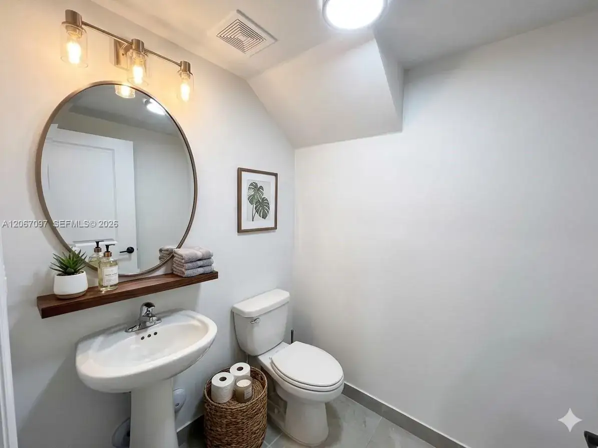 3 bedroom 2 bath Residential for sale at 24600 SW 119th Pl # 0, Miami FL 33032