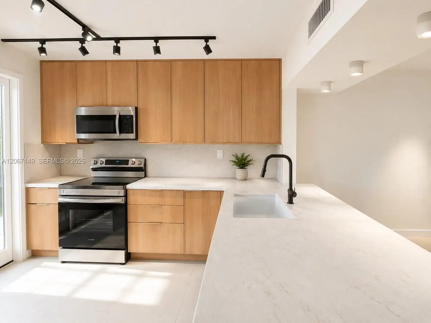 1220 Euclid Ave # 2, Miami Beach FL 33139