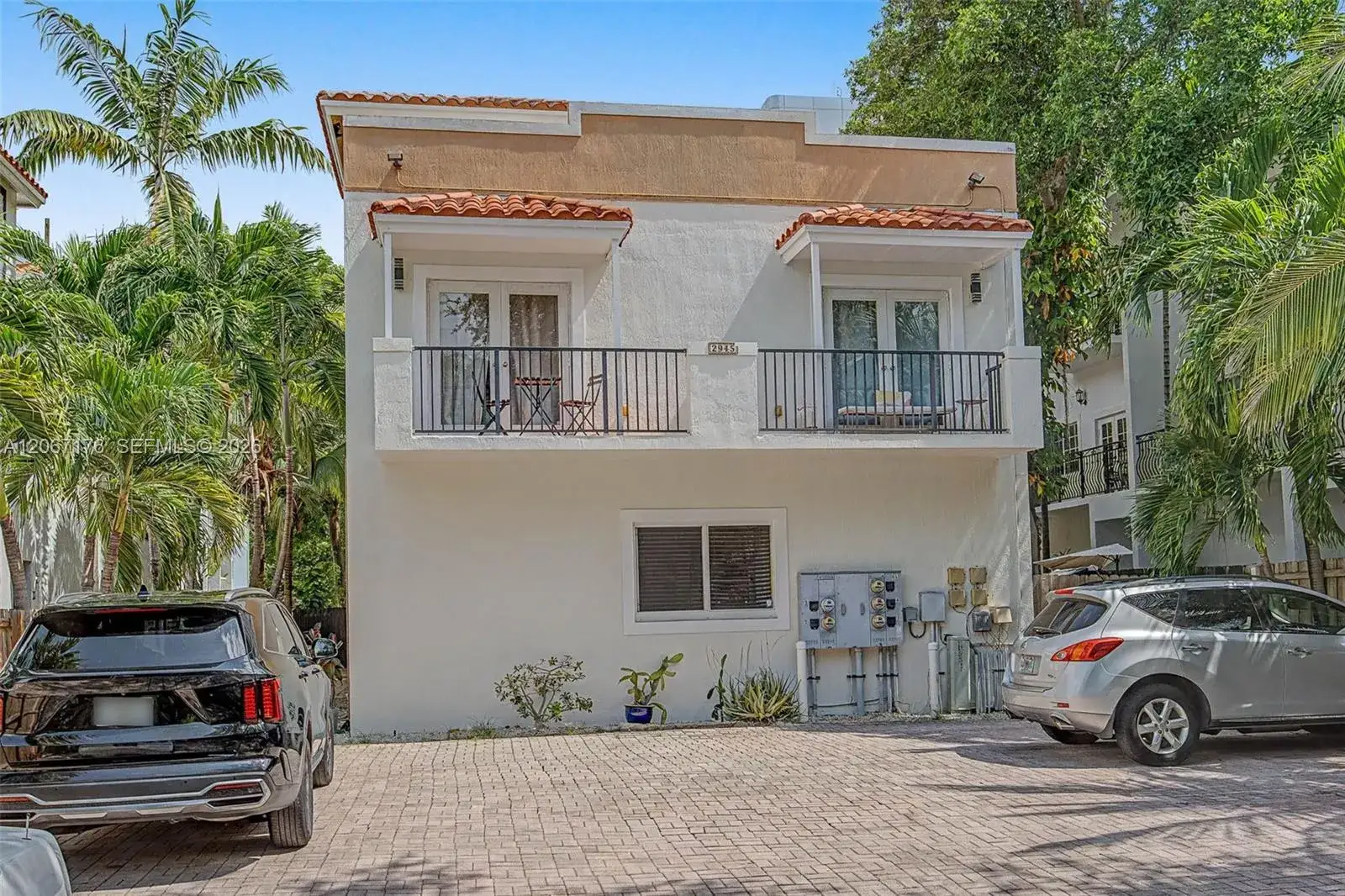 2 bedroom 1 bath Residential for sale at 2945 Coconut Ave # 1, Miami FL 33133