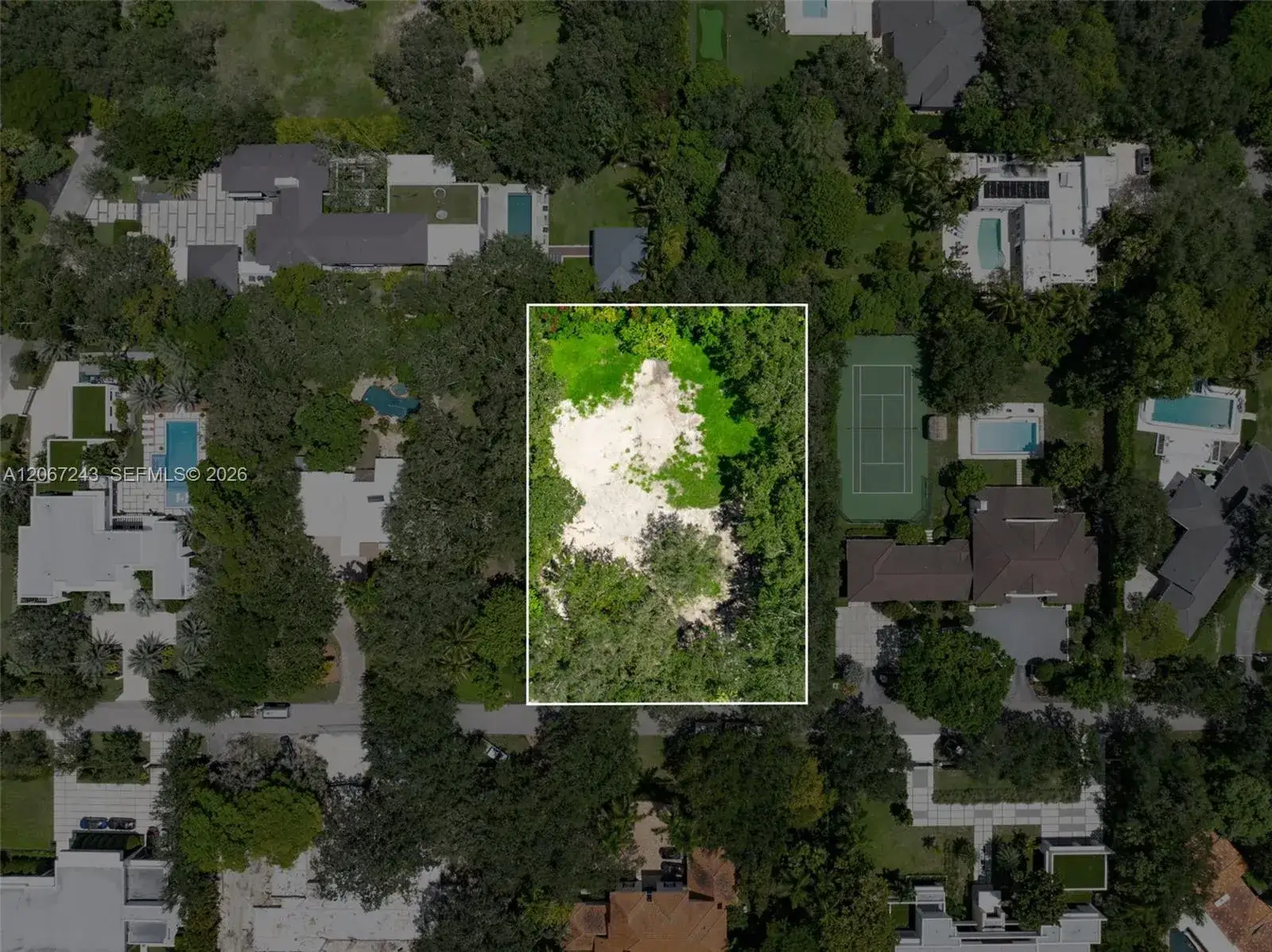 Land/Boat Docks for sale at 6285 SW 98th St, Pinecrest FL 33156