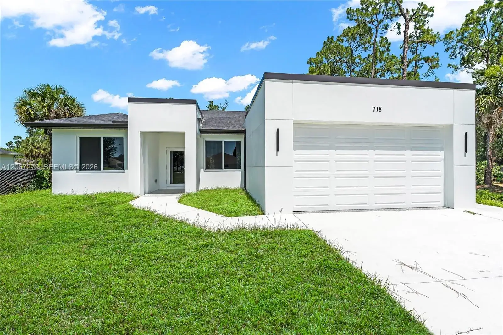 3 bedroom 2 bath Residential for sale at 718 718 Robert AVE, Lehigh Acres FL 33936