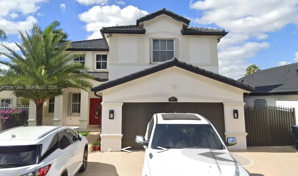 3 bedroom 2 bath Residential for sale at 892 NW 131st Ave, Miami FL 33182