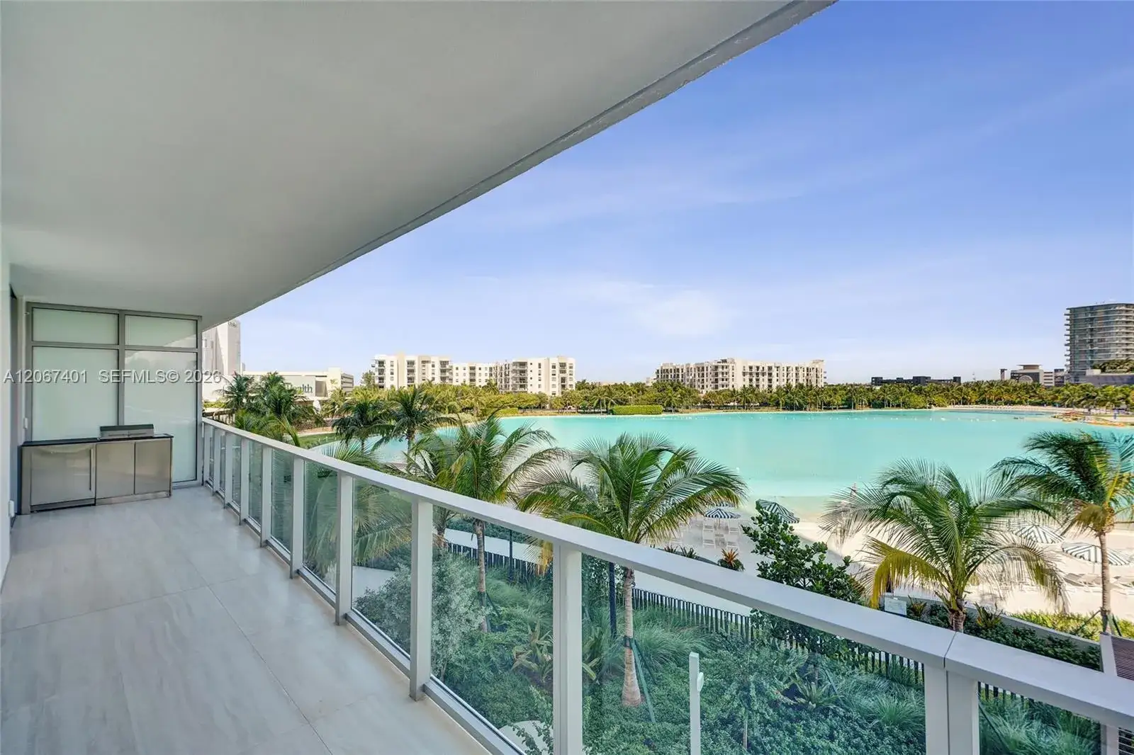 2 bedroom 3 bath Residential for sale at 2411 Laguna Circle # 208, Miami FL 33181
