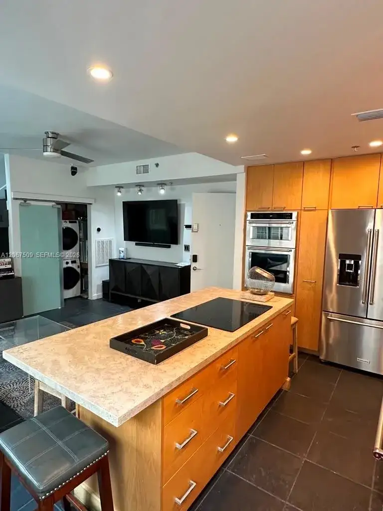 2 bedroom 2 bath Residential Lease for rent at 1614 Pennsylvania Ave # 2D, Miami Beach FL 33139