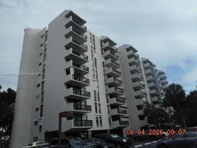 2 bedroom 2 bath Residential for sale at 4800 Bayview Dr # 802, Fort Lauderdale FL 33308
