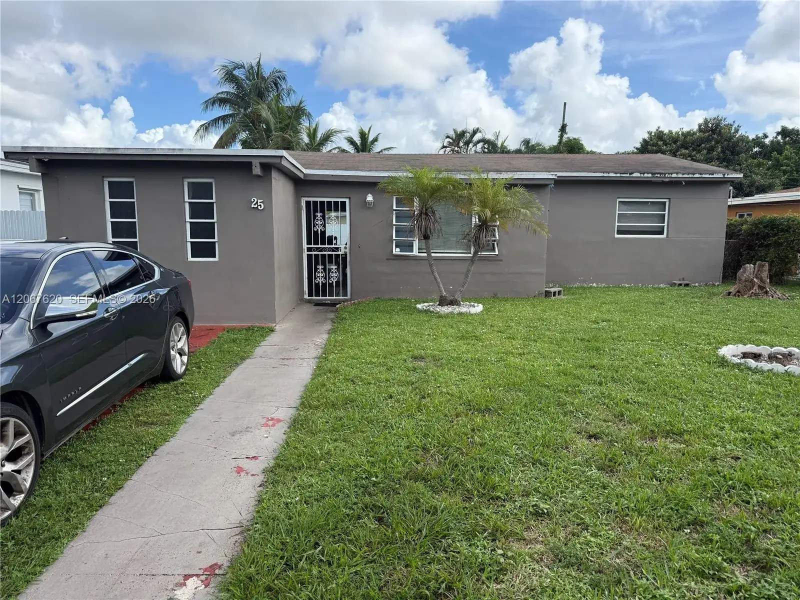 3 bedroom 1 bath Residential for sale at 25 NE 169th St, North Miami Beach FL 33162