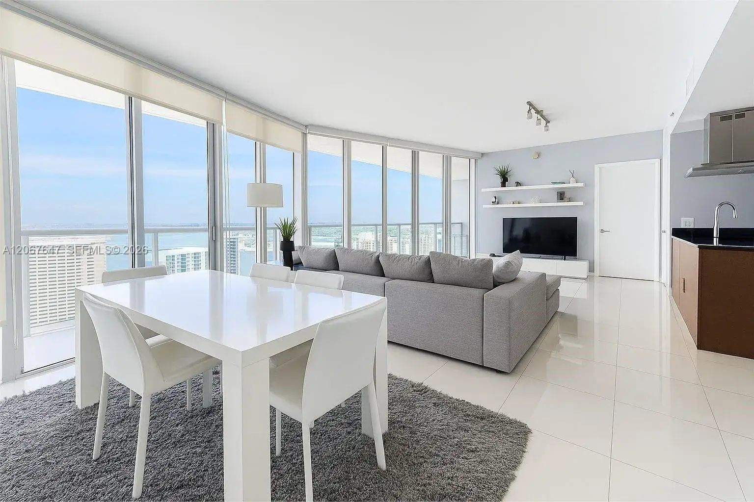 2 bedroom 2 bath Residential for sale at 495 Brickell Ave # 5104, Miami FL 33131