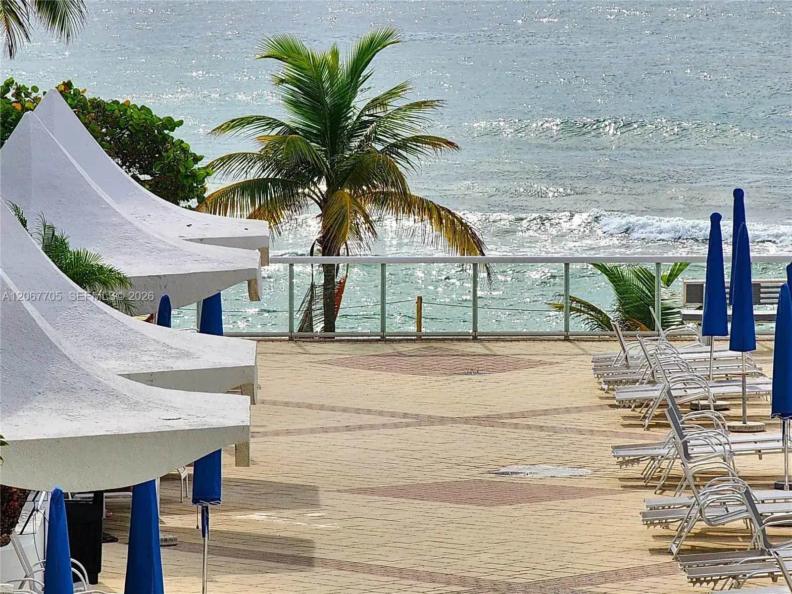 1 bedroom 1 bath Residential for sale at 2030 S Ocean Dr # 216, Hallandale Beach FL 33009