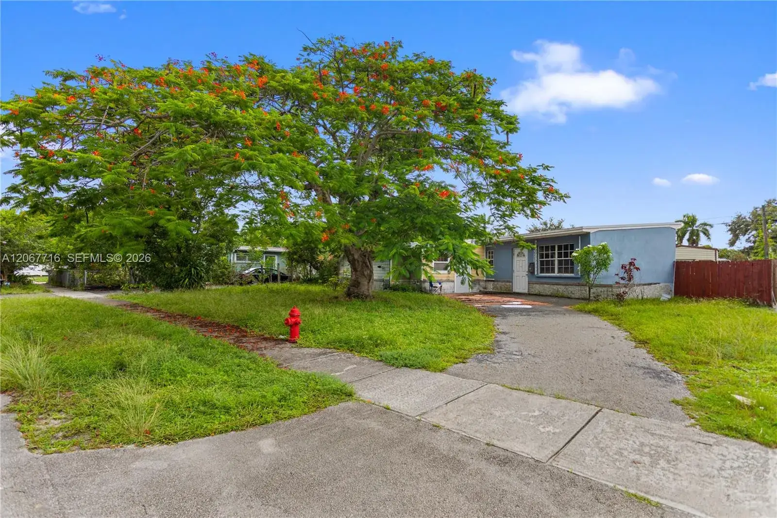 3 bedroom 2 bath Residential for sale at 3125 SW 15th St, Fort Lauderdale FL 33312