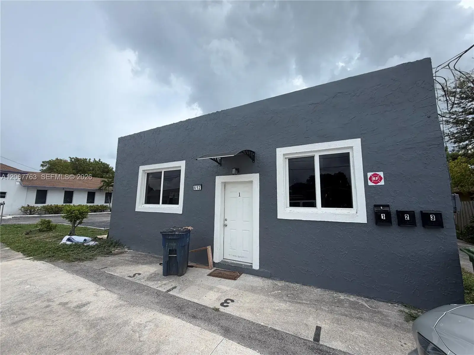 612 NW 2nd Ave # 1, Hallandale Beach FL 33009