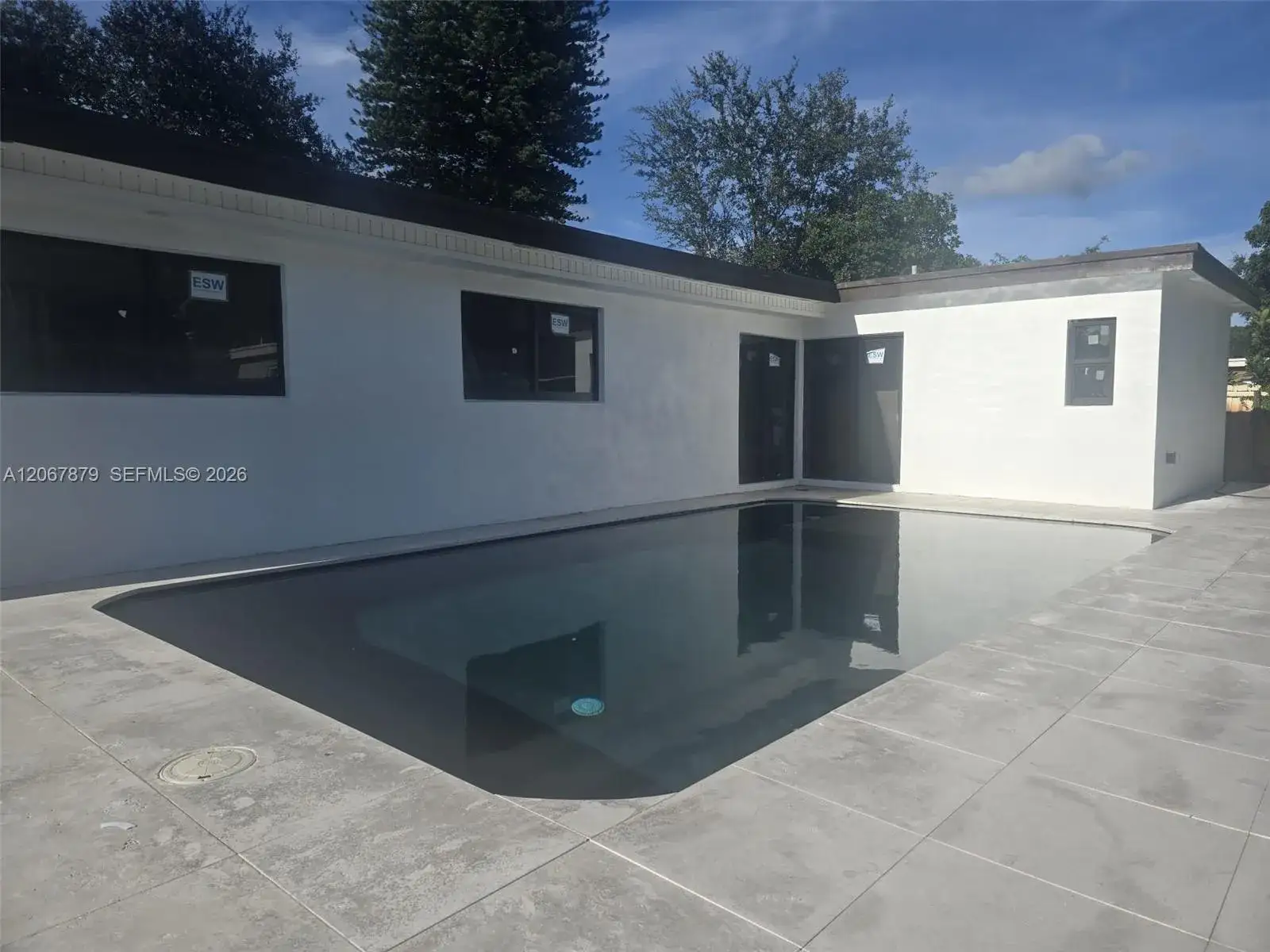 4 bedroom 3 bath Residential for sale at 8978 SW 49th St, Cooper City FL 33328
