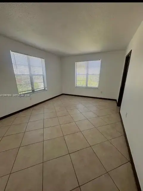 1165 98 # 403, Bay Harbor Islands FL 33154