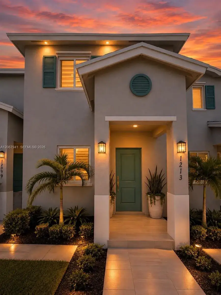 3 bedroom 3 bath Residential for sale at 1213 NW 4th Ln # 1213, Florida City FL 33034