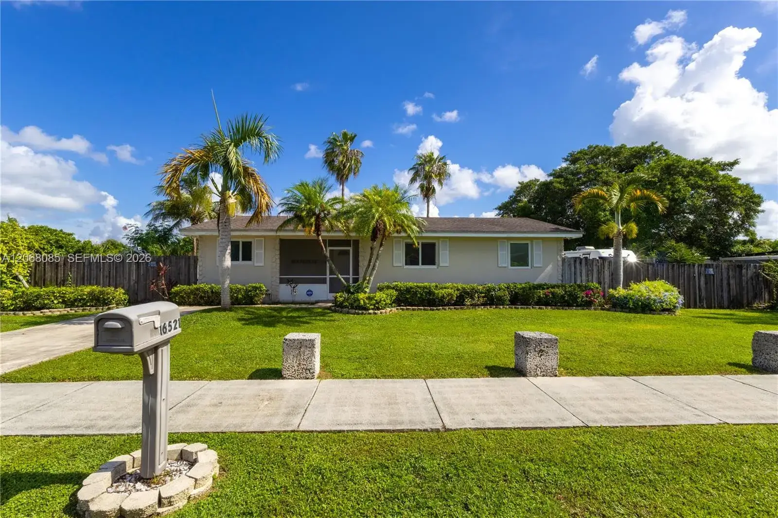 3 bedroom 2 bath Residential for sale at 16521 SW 294th Ter, Homestead FL 33033