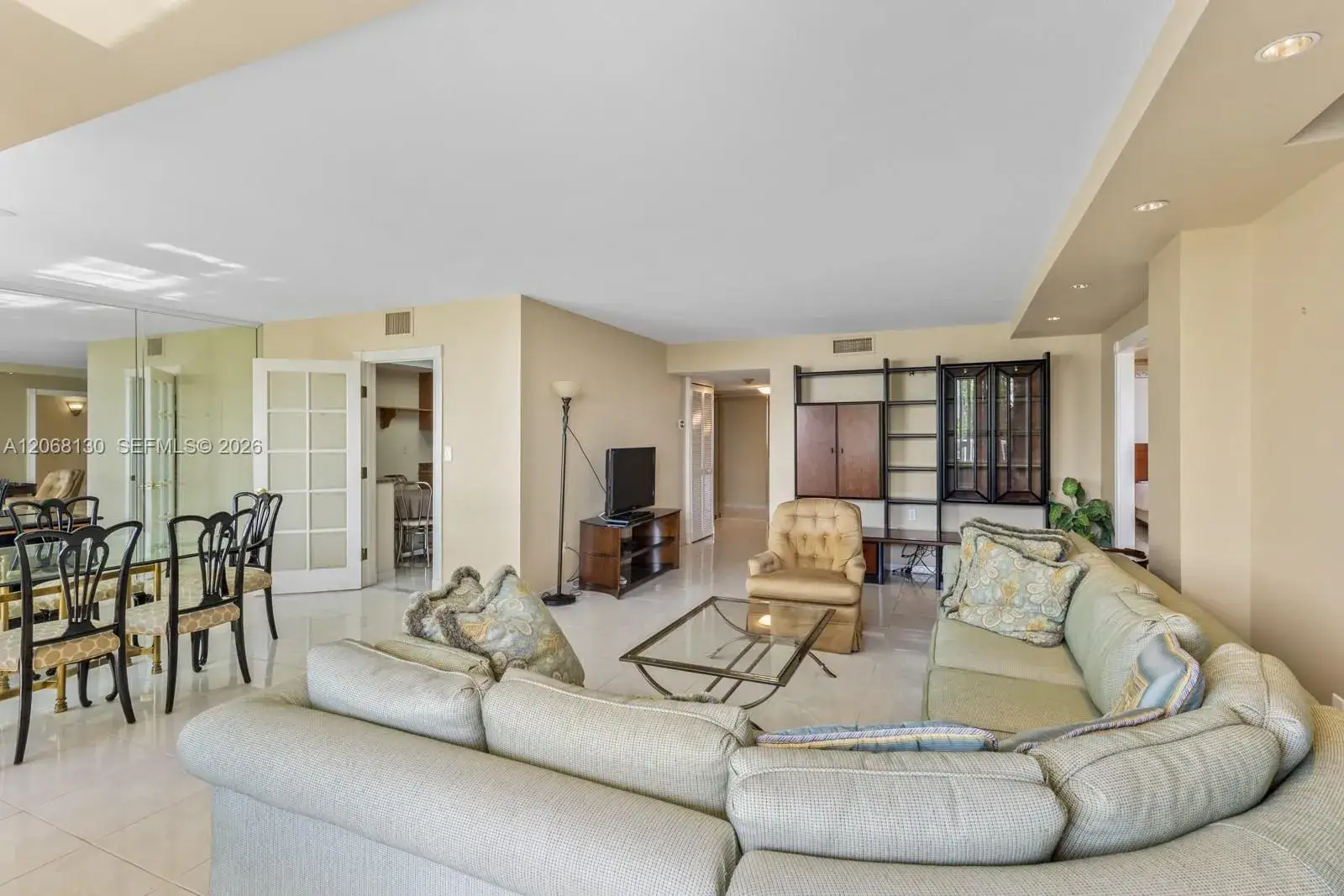 3 bedroom 2 bath Residential Lease for rent at 1420 NE Brickell Bay Dr # 601A, Miami FL 33131