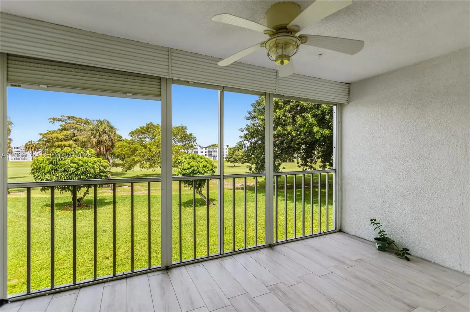2 bedroom 2 bath Residential for sale at 7688 NW 18 St # 202, Margate FL 33063