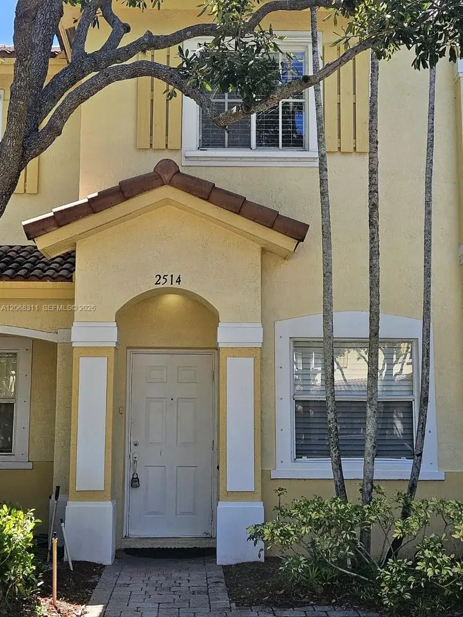 3 bedroom 2 bath Residential Lease for rent at 2514 SW 83rd Ter # 104, Miramar FL 33025