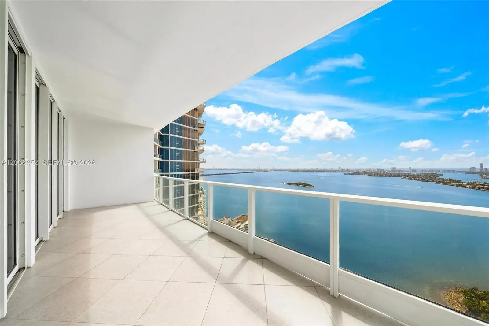 2 bedroom 2 bath Residential Lease for rent at 2020 N Bayshore Dr # 1407, Miami FL 33137