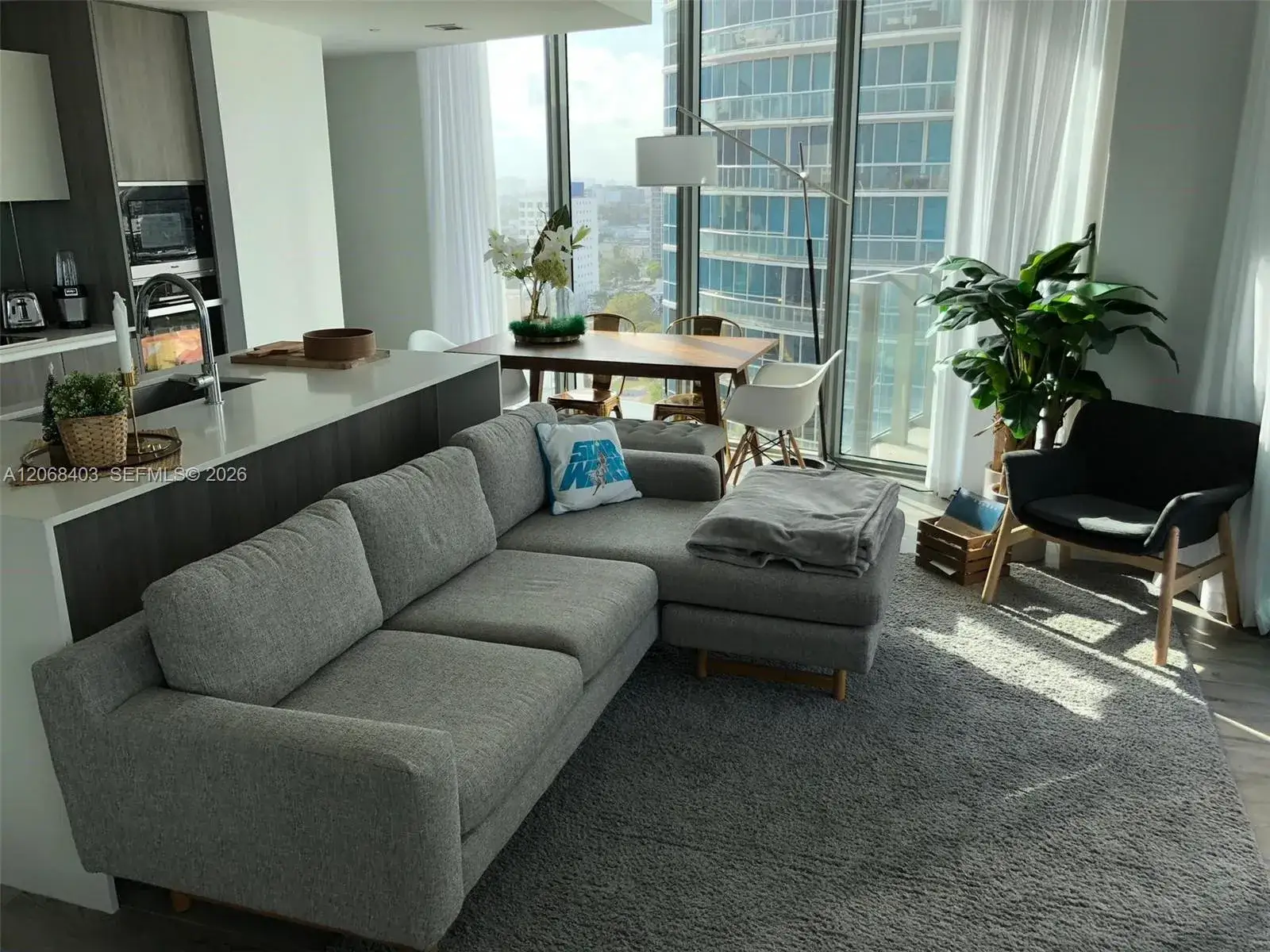 2 bedroom 2 bath Residential for sale at 2900 NE 7th Ave # 1701, Miami FL 33137