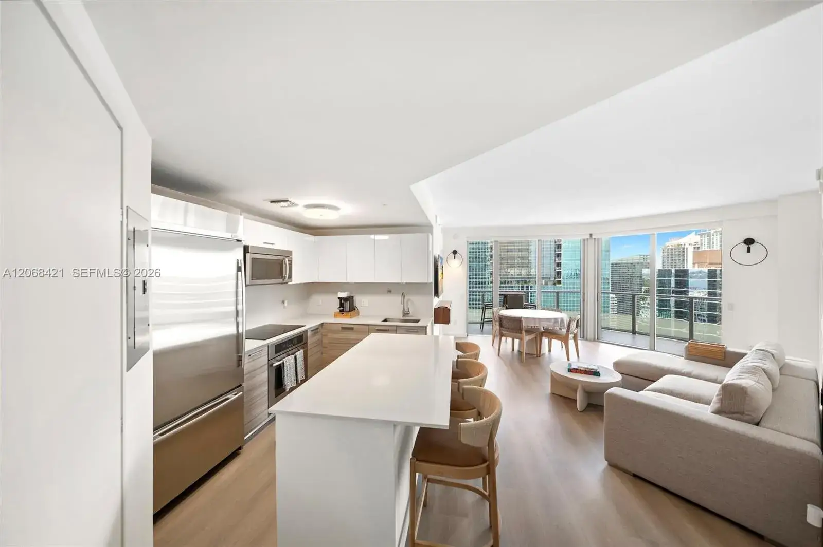 1300 Brickell Bay Dr # 3501, Miami FL 33131