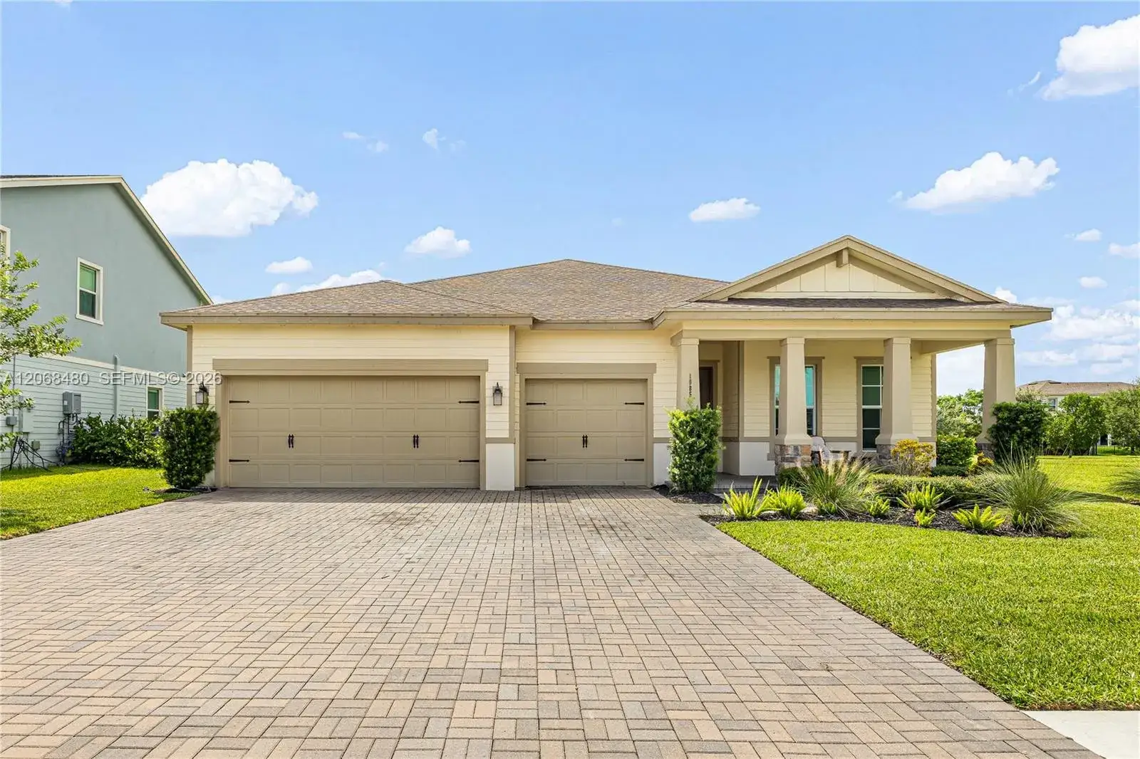 1085 Haywagon Trl, Loxahatchee FL 33470