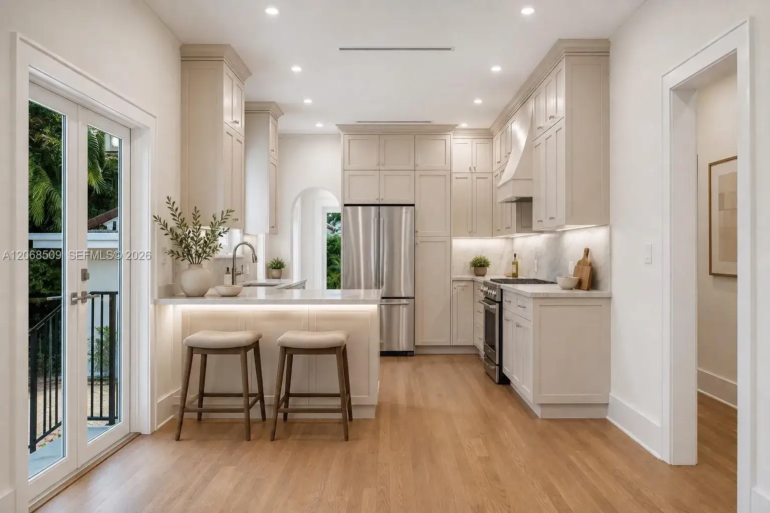 4 bedroom 3 bath Residential for sale at 829 Genoa St, Coral Gables FL 33134