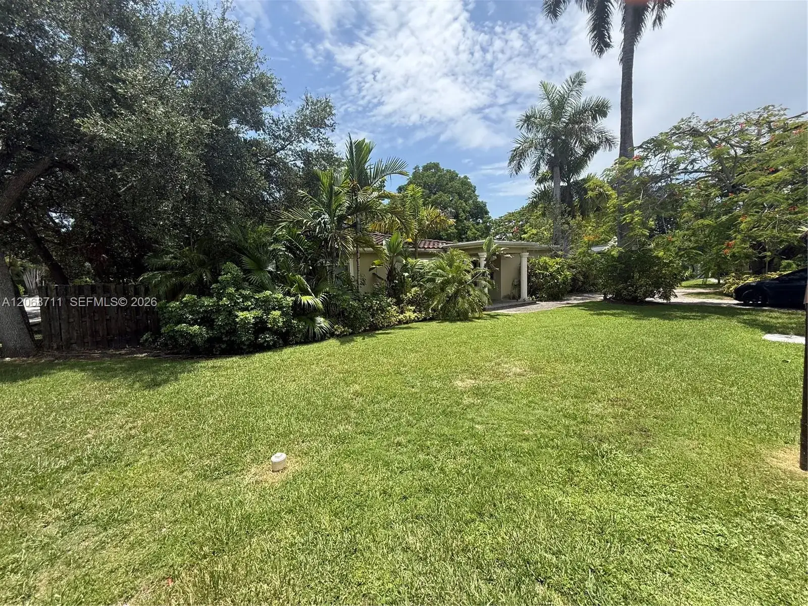 2 bedroom 1 bath Residential for sale at 6200 SW 78th St, South Miami FL 33143
