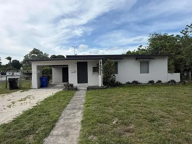 1431 NW 10th Pl, Fort Lauderdale FL 33311