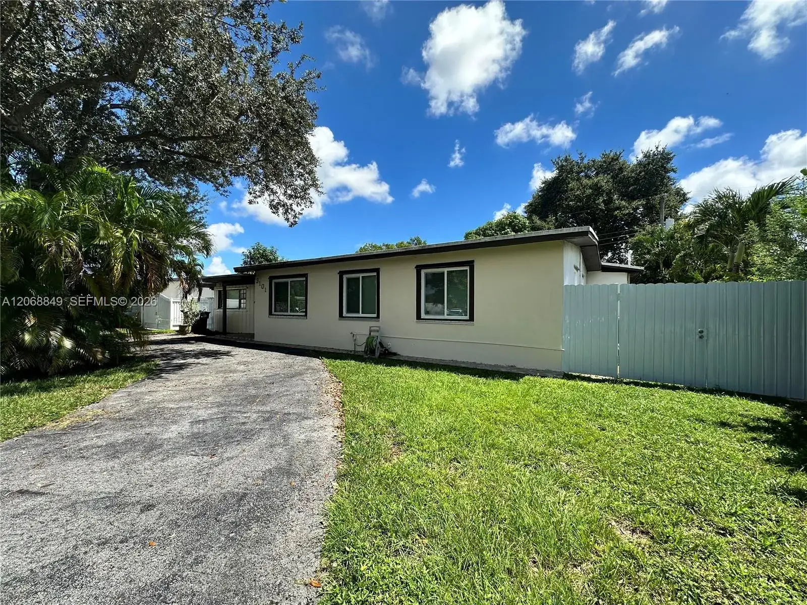 4 bedroom 2 bath Residential Lease for rent at 3101 SW 102nd Pl # 0, Miami FL 33165