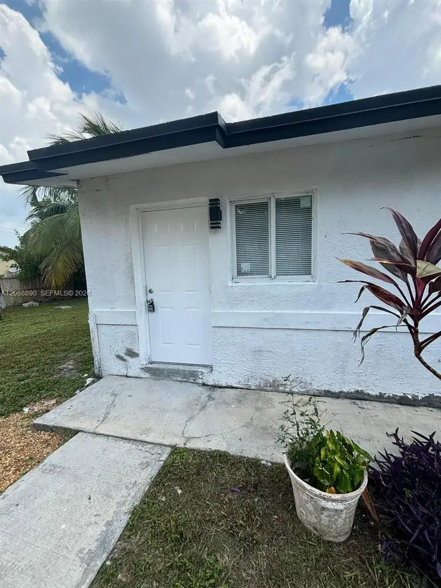 Residential Income for sale at 4145 SW 19th St, West Park FL 33023