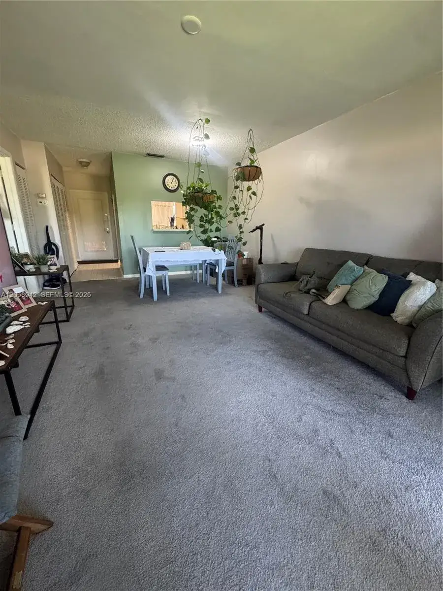 6550 Royal Palm Blvd # 304A, Margate FL 33063