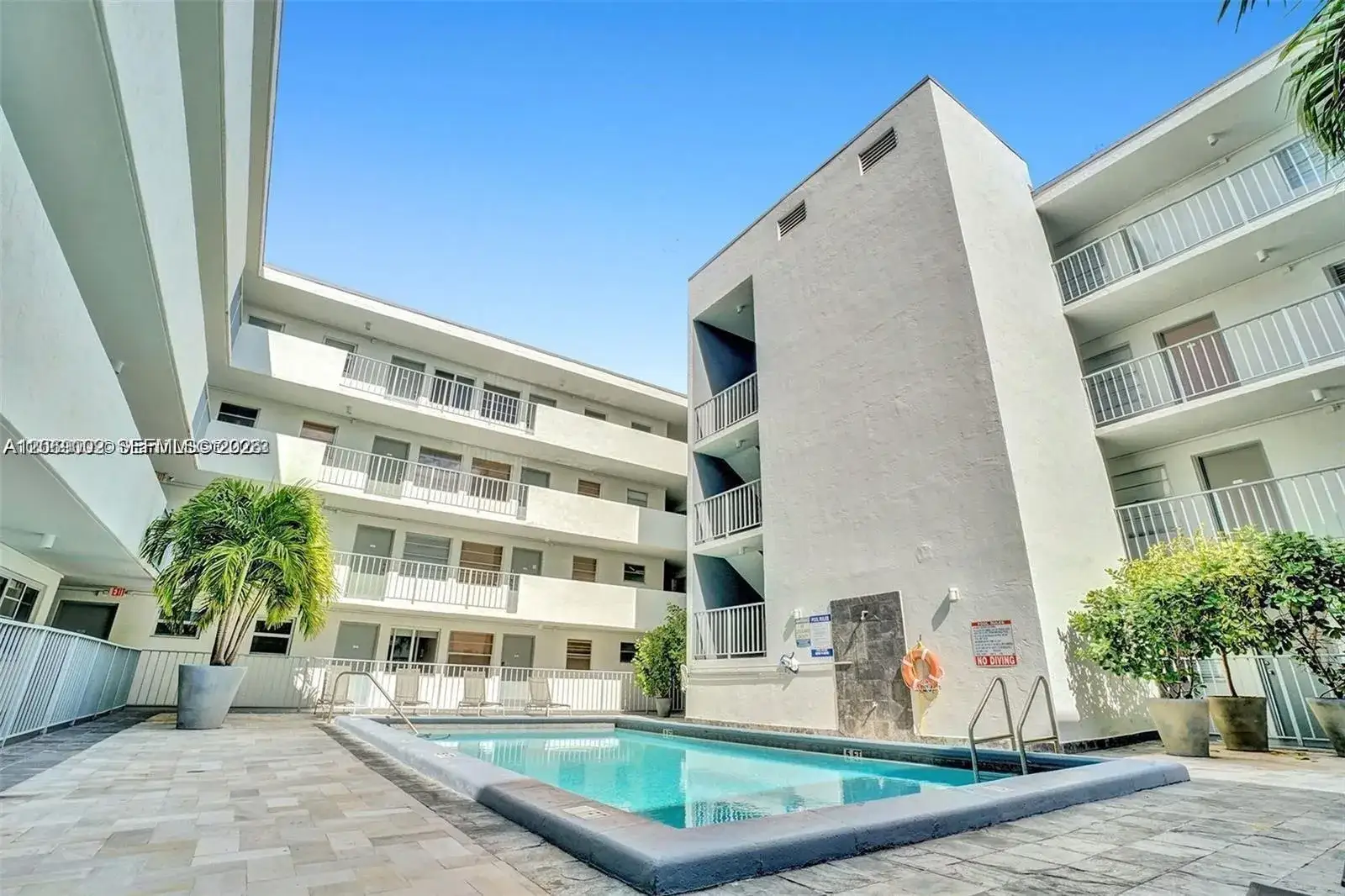1 bath Residential Lease for rent at 1610 Lenox Ave # 409, Miami Beach FL 33139