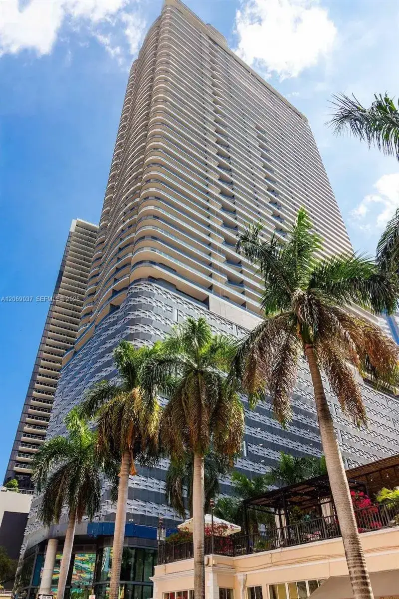 1000 Brickell Plz # 4502, Miami FL 33131
