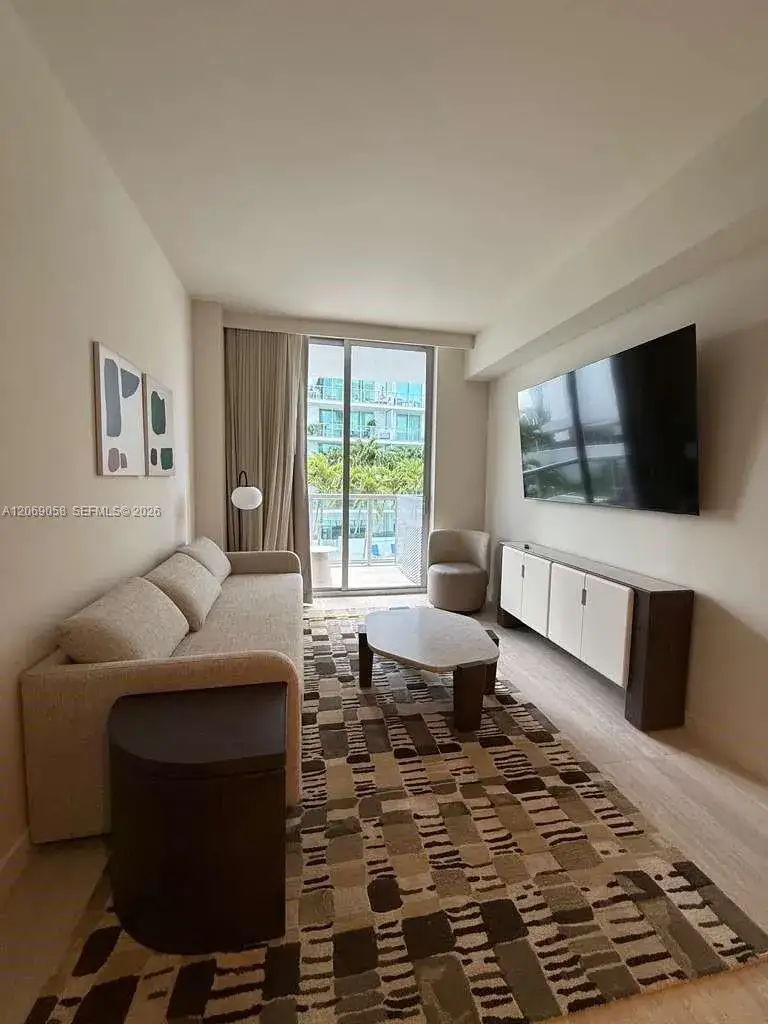 1 bedroom 1 bath Residential for sale at 1611 SW 2nd ave # 610, Miami FL 33129