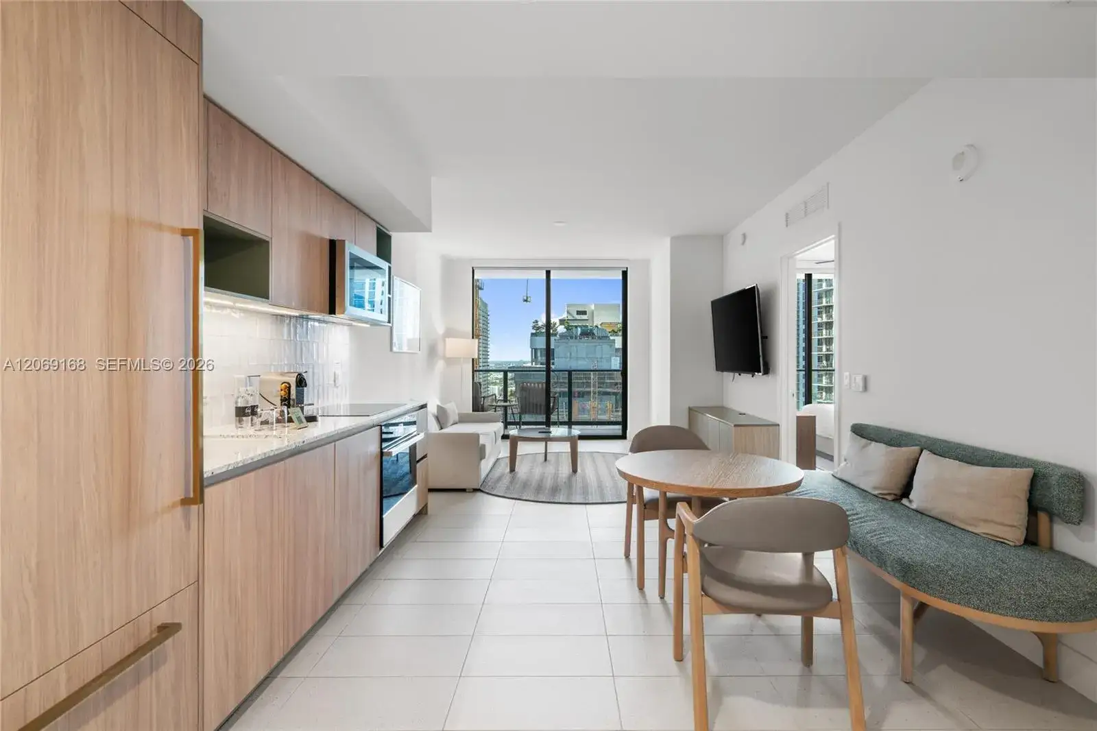1 bedroom 1 bath Residential for sale at 159 NE 6th St # 2804, Miami FL 33132