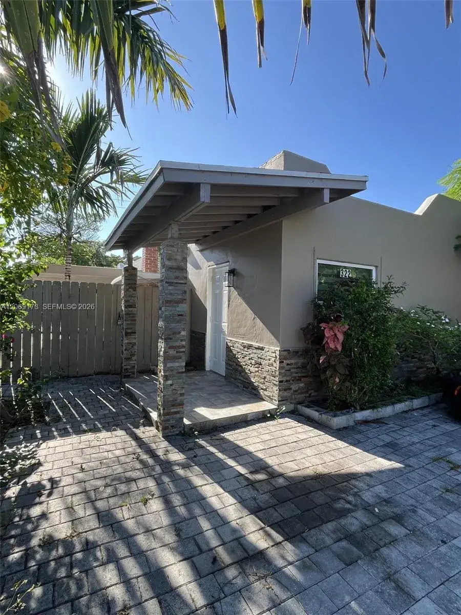 3 bedroom 1 bath Residential for sale at 322 Jackson Ave, Green Acres FL 33463